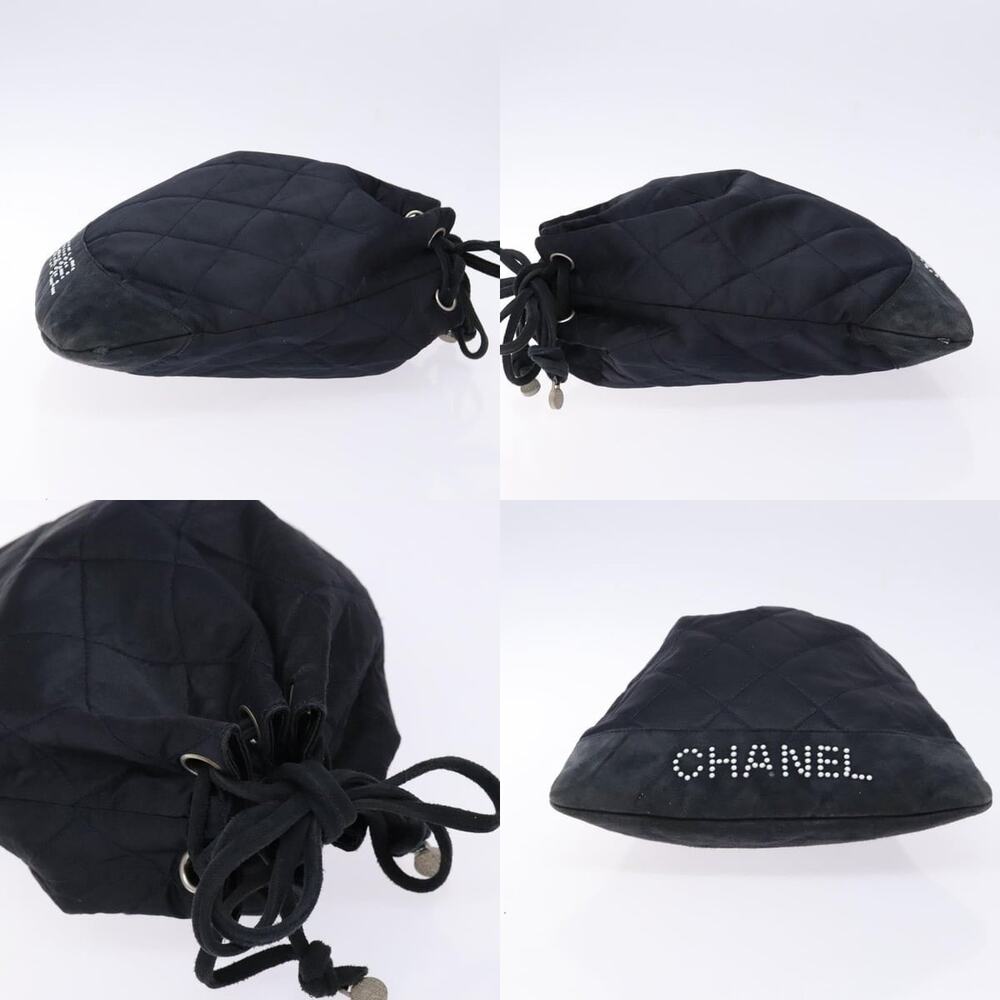 Chanel Matelasse Pouch - Picture 3 of 7